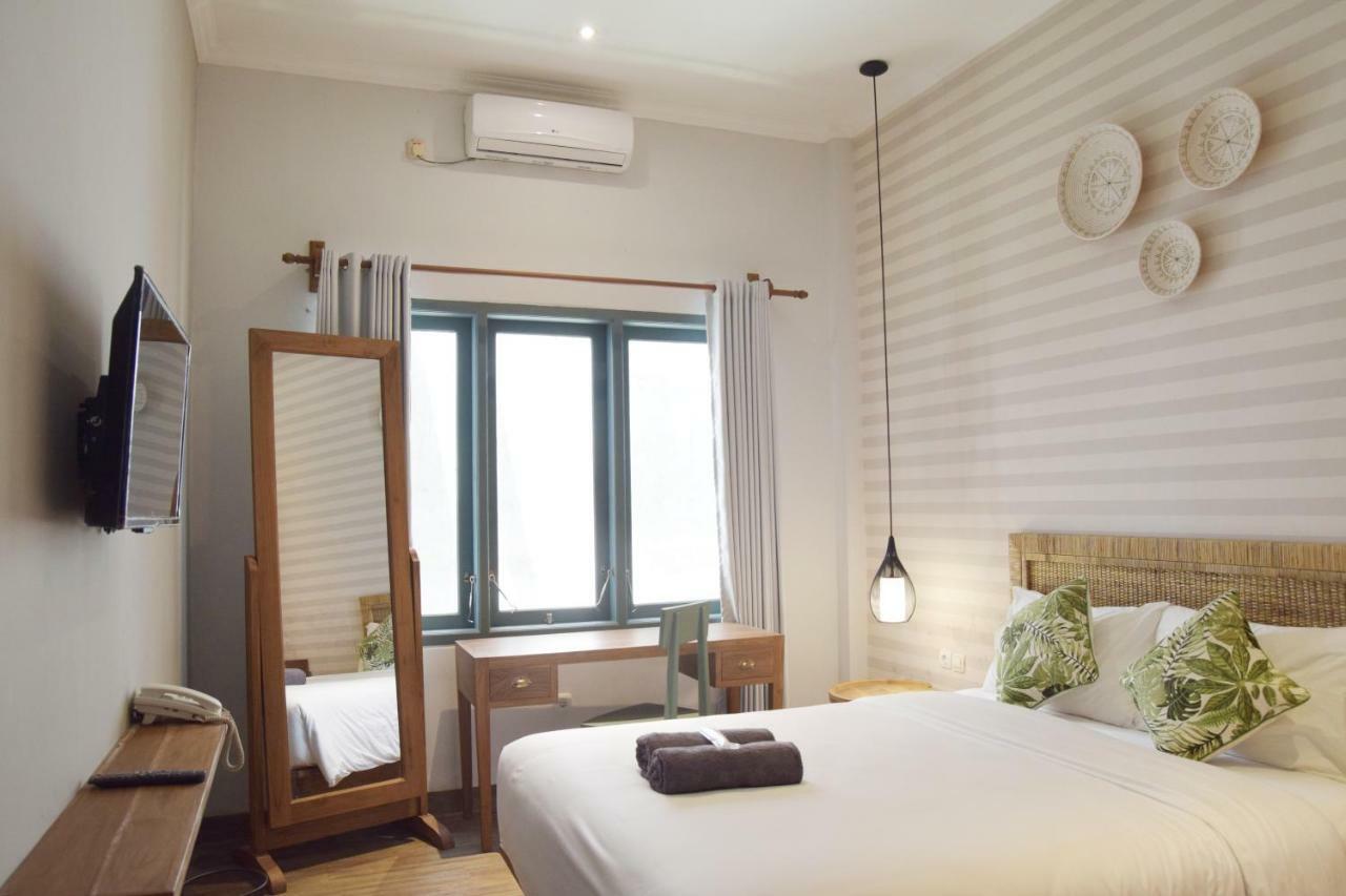 Grhatama Guest House Kejayan Exterior photo